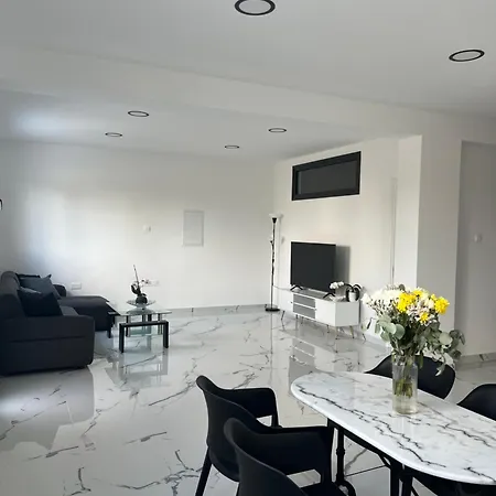 Apartment Elite Paphos
